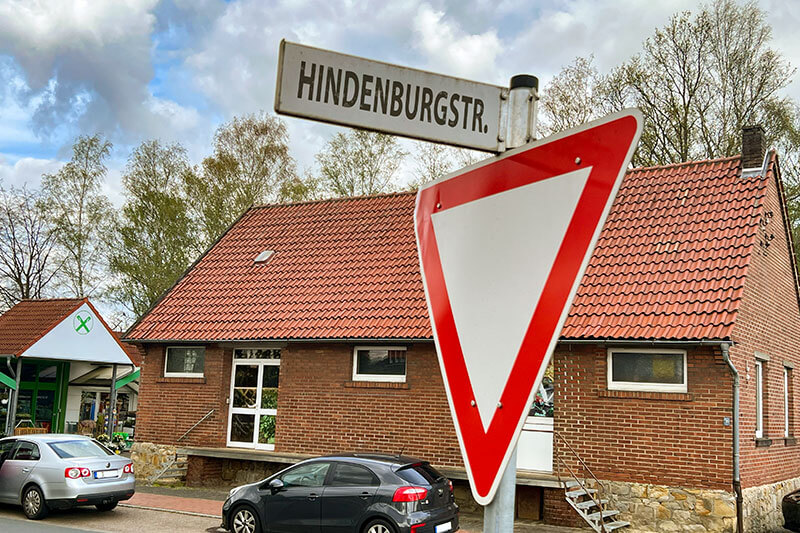 Umbenennung einer Straße durch den Stadtbezirksrat