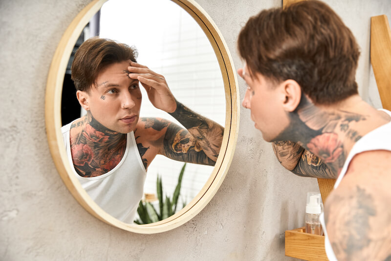 BGH zur erheblichen Entstellung bei einem Rache-Tattoo im Gesicht