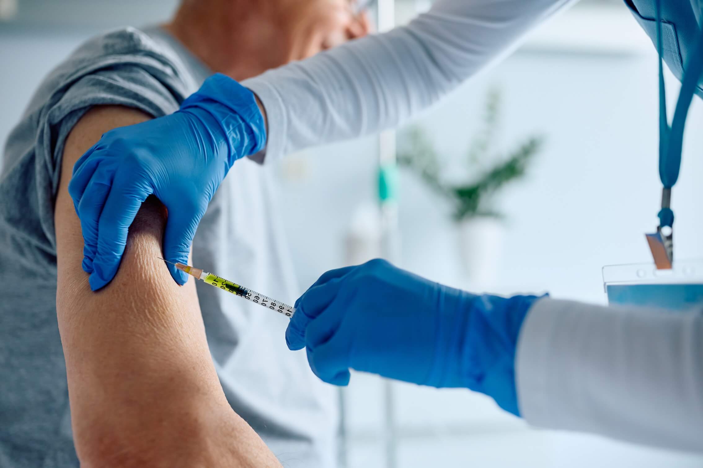 BGH zur Haftung niedergelassener Ärzte für einen Impfschaden durch die Corona-Schutzimpfung